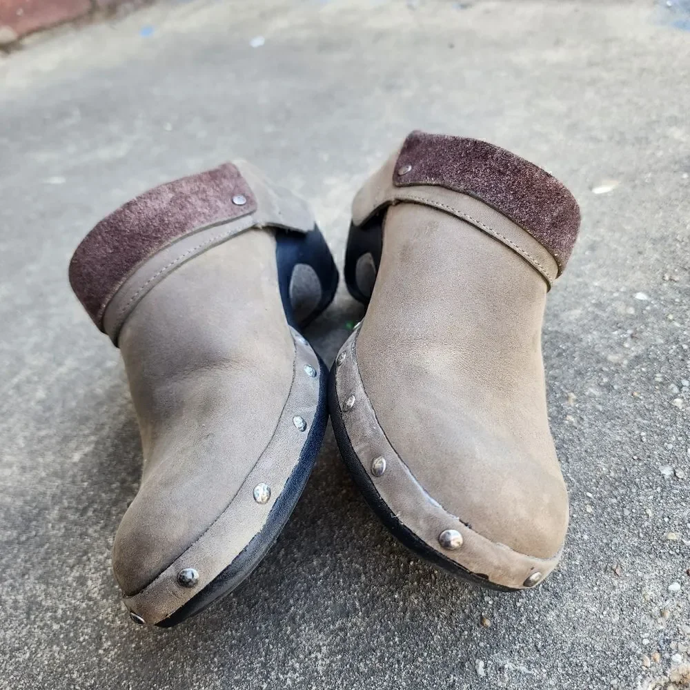 Merrell - Womens Slip On - SIZE 6